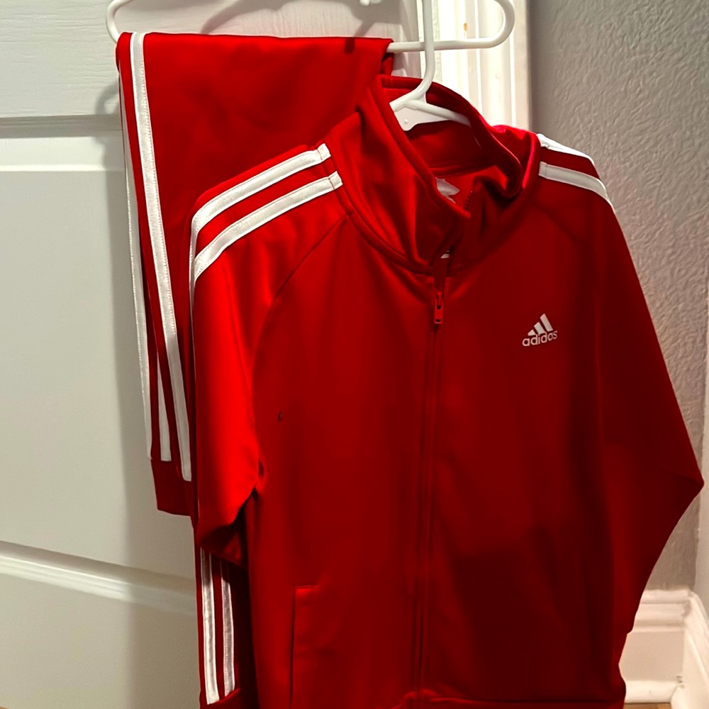 Kids adidas sweat outfit